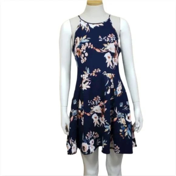 Soprano Womens Sheath Dress Size Medium Floral Print Sleeveless Halter Top - Picture 1 of 7